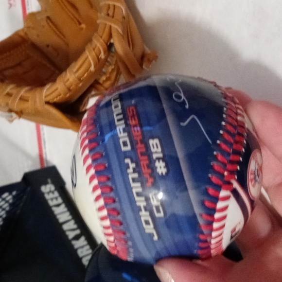 New York Yankees Baseball Memorabilia - Picture 7 of 9